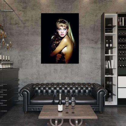 Uma Thurman Hot Actress Sexy Topless Wall Art Print Poster