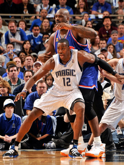 Dwight Howard vs Shaquille O'Neal Basketball Sport Wall Art Print Poster
