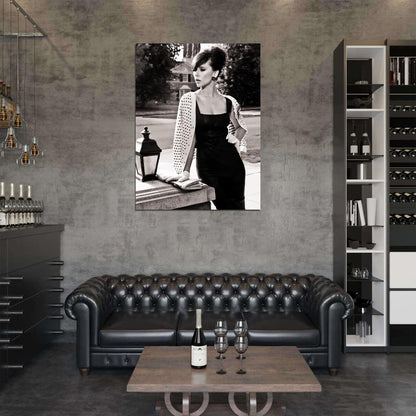 Jennifer Love Hewitt Retro BW Actress Wall Art Print Poster