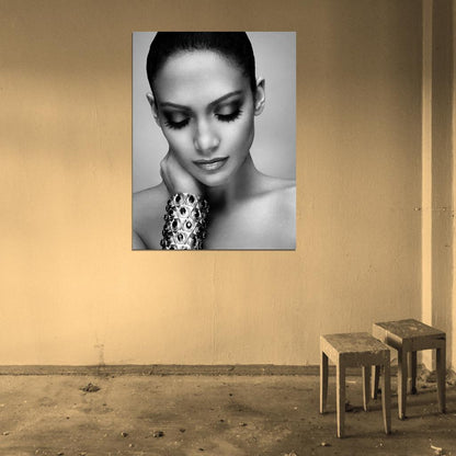 Jennifer Lopez Beautiful Cool Portrait BW Pop Singer Music Wall Art Print Poster