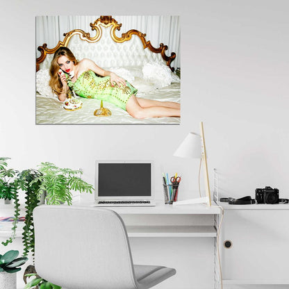 Amanda Seyfried Cool Actress Wall Art Print Poster