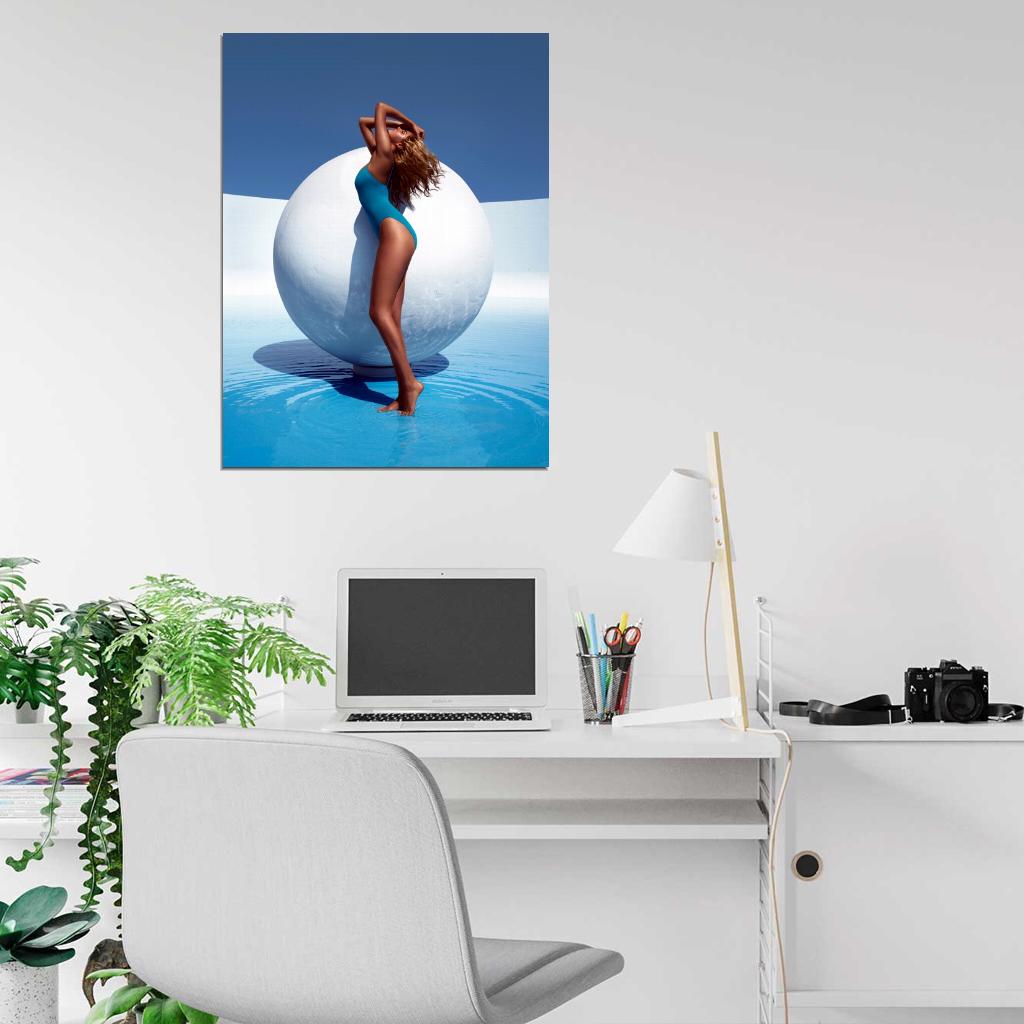 Kate Upton White Ball Water Sexy Model Wall Art Print Poster