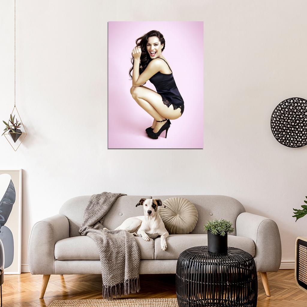 Kelly Brook Smile Sexy Actress Model Wall Art Print Poster