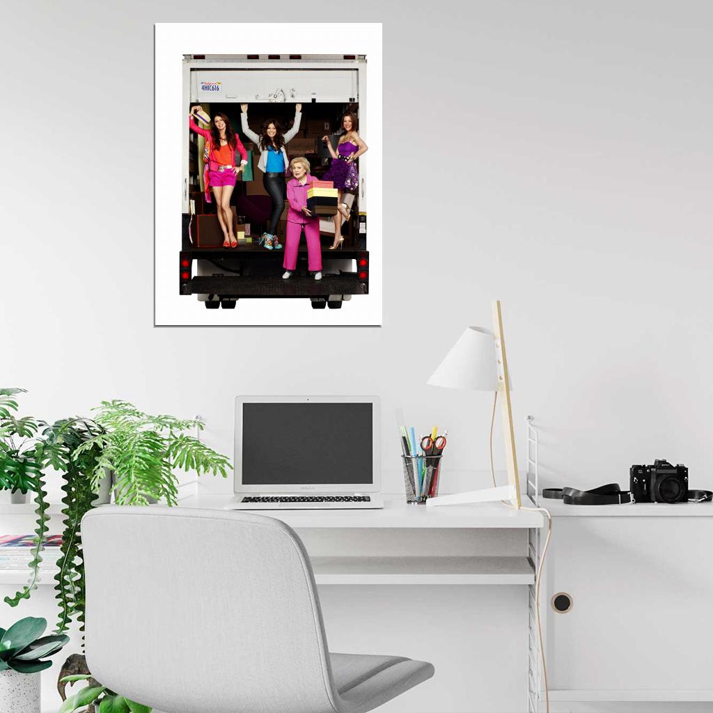 Hot in Cleveland Cast Characters Tv Series Wall Art Print Poster