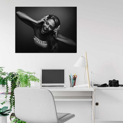 Beautiful Hot Singing Girl Headphones Music BW Wall Art Print Poster