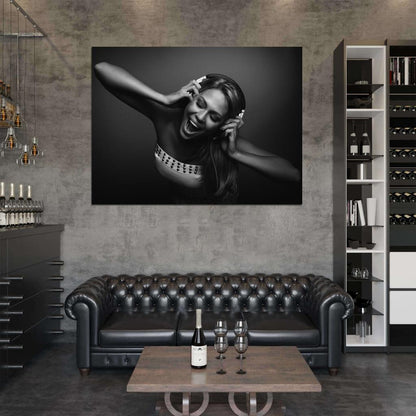 Beautiful Hot Singing Girl Headphones Music BW Wall Art Print Poster