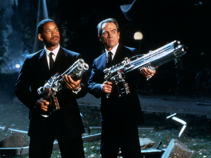 Men in Black 1997 Movie Weapons Tommy Lee Jones Agent K Will Smith Agent J Wall Art Print Poster