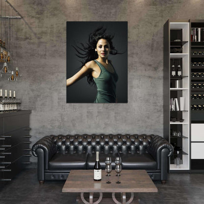 Natalie Imbruglia Hot Singer Beautiful Actress Wall Art Print Poster