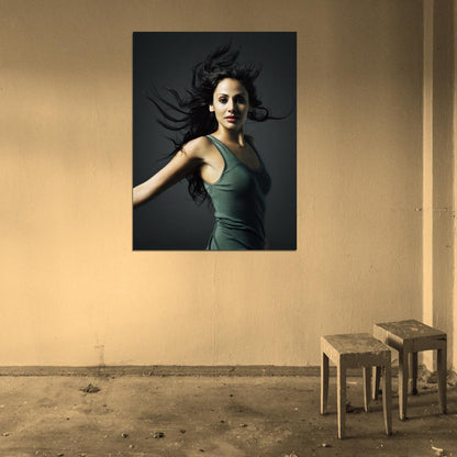 Natalie Imbruglia Hot Singer Beautiful Actress Wall Art Print Poster