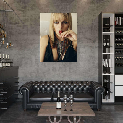 Taryn Manning Beautiful Actress Hot Portrait Sexy Lollipop Wall Art Print Poster