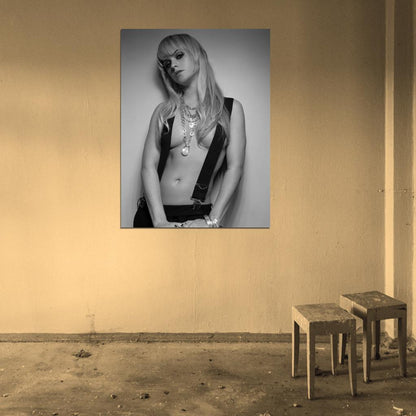 Taryn Manning Hot Actress Sexy Topless Singer BW Wall Art Print Poster