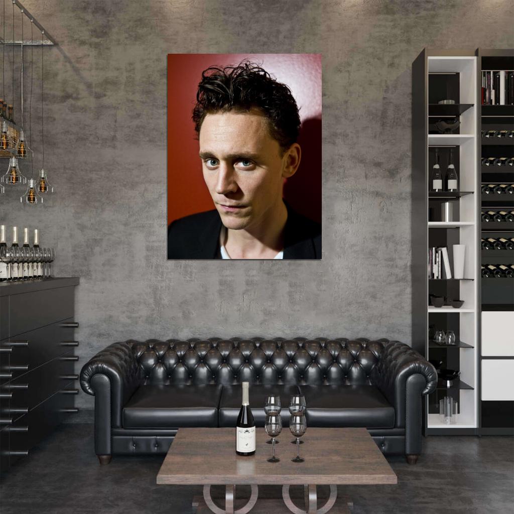 Tom Hiddleston Portrait Movie Actor Wall Art Print Poster