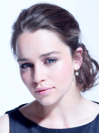 Emilia Clarke Beautiful Actress Hot Portrait Wall Art Print Poster