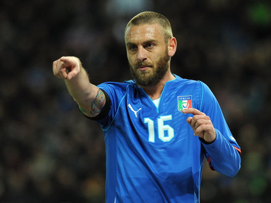 Daniele De Rossi Italy Football Soccer Sport Wall Art Print Poster