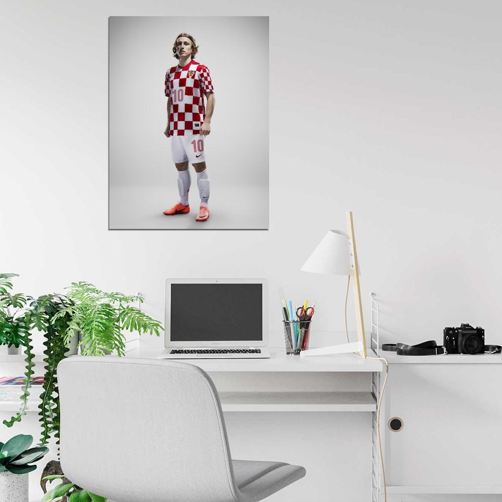 Luka Modric Croatia Football Soccer Sport Wall Art Print Poster