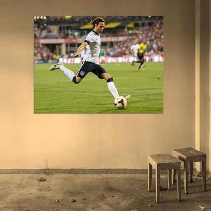 Mix Diskerud USA Football Soccer Sport Wall Art Print Poster