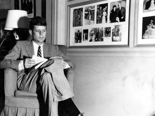 JFK John Kennedy US President Reading Chair BW Wall Decor Room Print Retro Vintage Poster