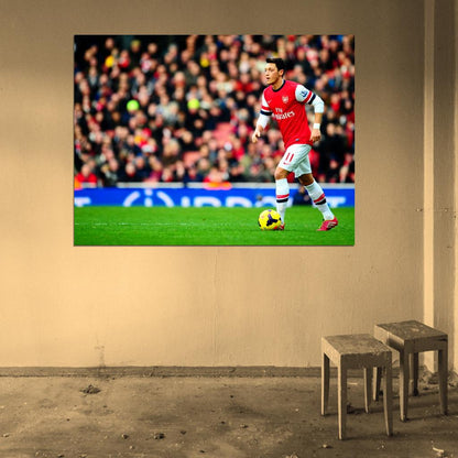 Mesut Ozil Dribbling Awesome FC Arsenal Football Wall Art Print Poster