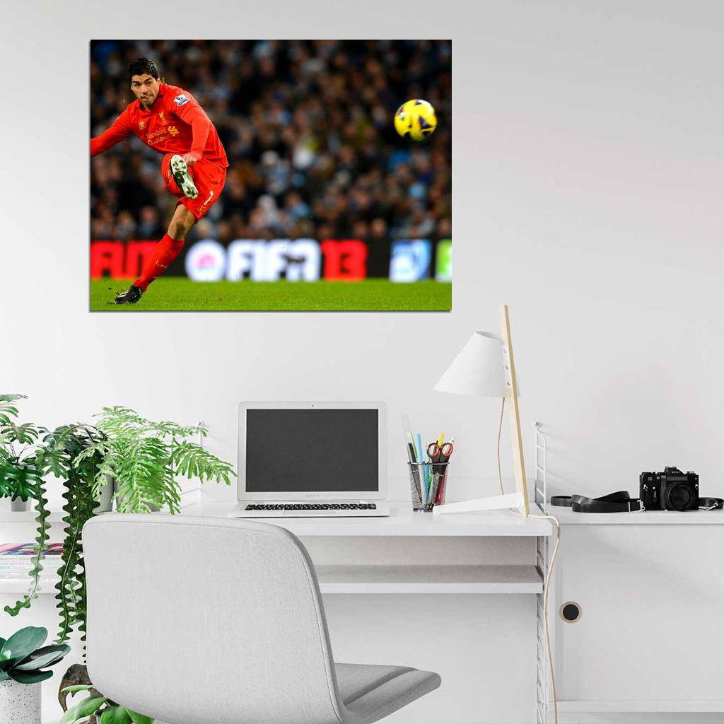Luis Suarez Free Kick Ball Amazing Soccer Football Wall Art Print Poster
