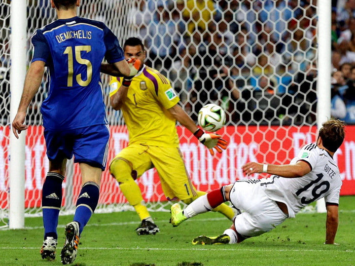 Mario Gotze Goal Final Germany Argentina 2014 Brazil Wall Art Print Poster