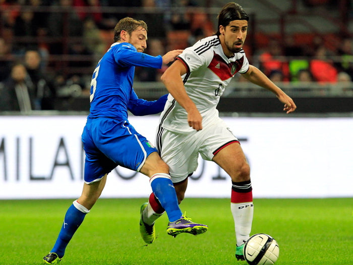 Sami Khedira Ball Dribbling Germany Soccer Football Wall Art Print Poster