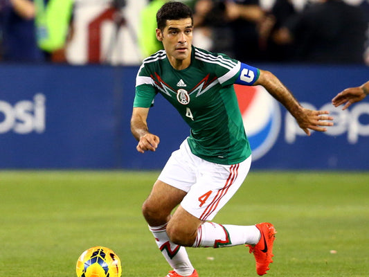 Rafael Marquez Dribbling Mexico World Cup Football Wall Art Print Poster