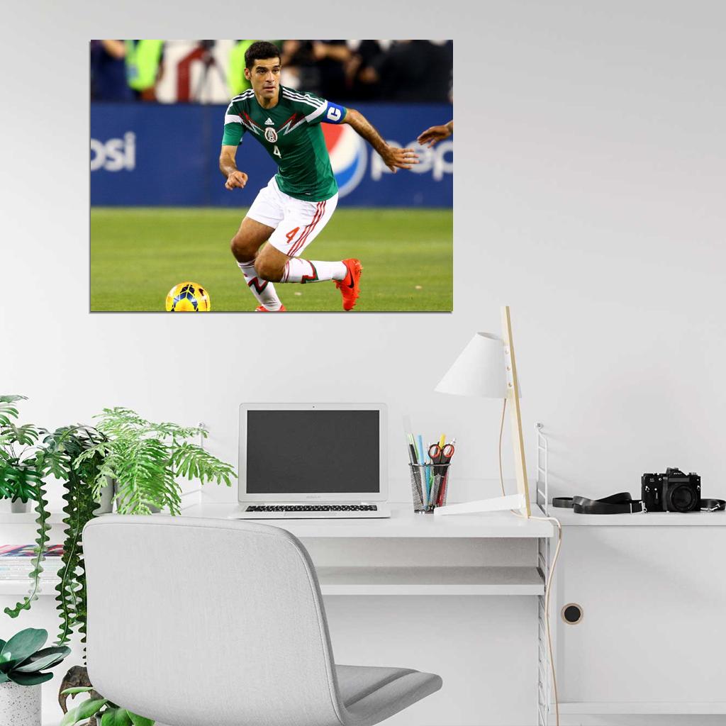 Rafael Marquez Dribbling Mexico World Cup Football Wall Art Print Poster
