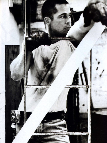 Brad Pitt Ladder Gloves Young Handsome Actor BW Rare Wall Art Print Poster