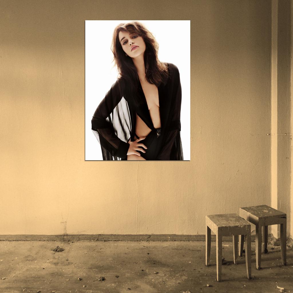 Emilia Clarke Hot Sexy Seductive Beautiful Cleavage Wall Art Print Poster