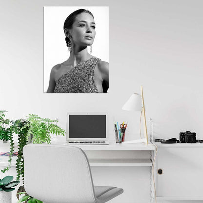 Emily Blunt BW Portrait Elegant Beautiful Actress Rare Wall Art Print Poster