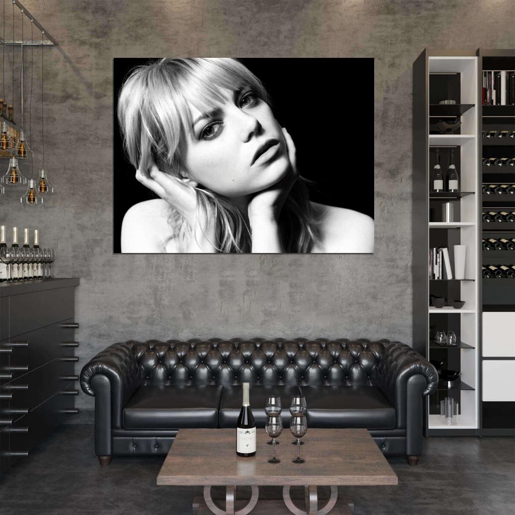 Emma Stone BW Portrait Pretty Beautiful Actress Wall Art Print Poster