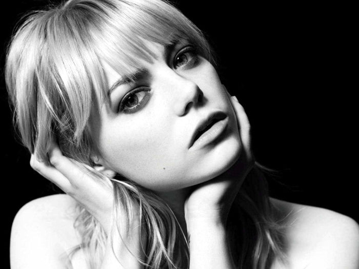 Emma Stone BW Portrait Pretty Beautiful Actress Wall Art Print Poster