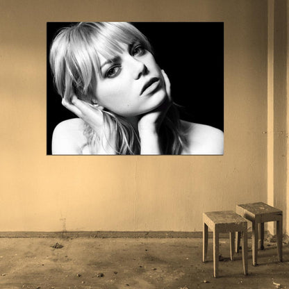Emma Stone BW Portrait Pretty Beautiful Actress Wall Art Print Poster