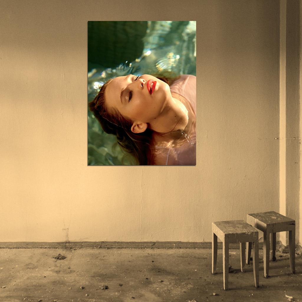Jennifer Lawrence Water Face Hot Sexy Actress Rare Wall Art Print Poster