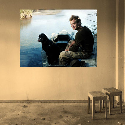 Jude Law Boat Dog River Smile Charming Handsome Rare Wall Art Print Poster