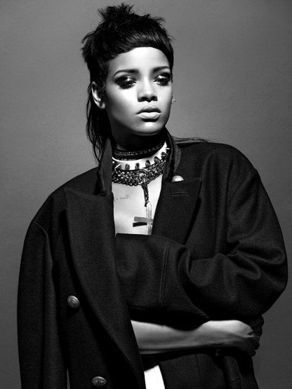 Rihanna Incredible Portrait Beautiful Hot Sexy Singer Wall Art Print Poster