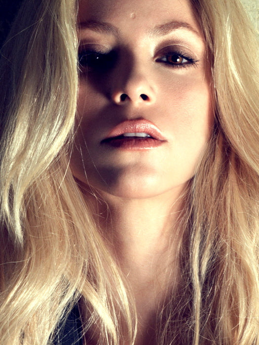 Shakira Incredible Portrait Beautiful Hot Sexy Singer Wall Art Print Poster