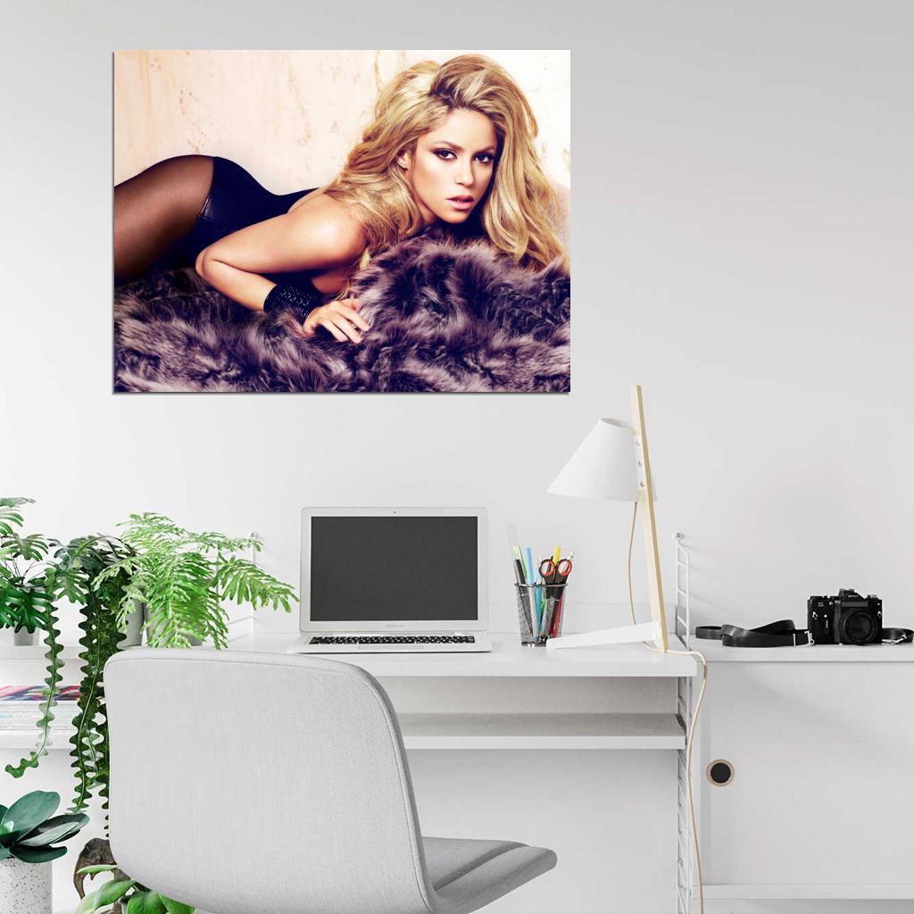 Shakira Sexy Beautiful Hot Music Artist Singer Wall Art Print Poster