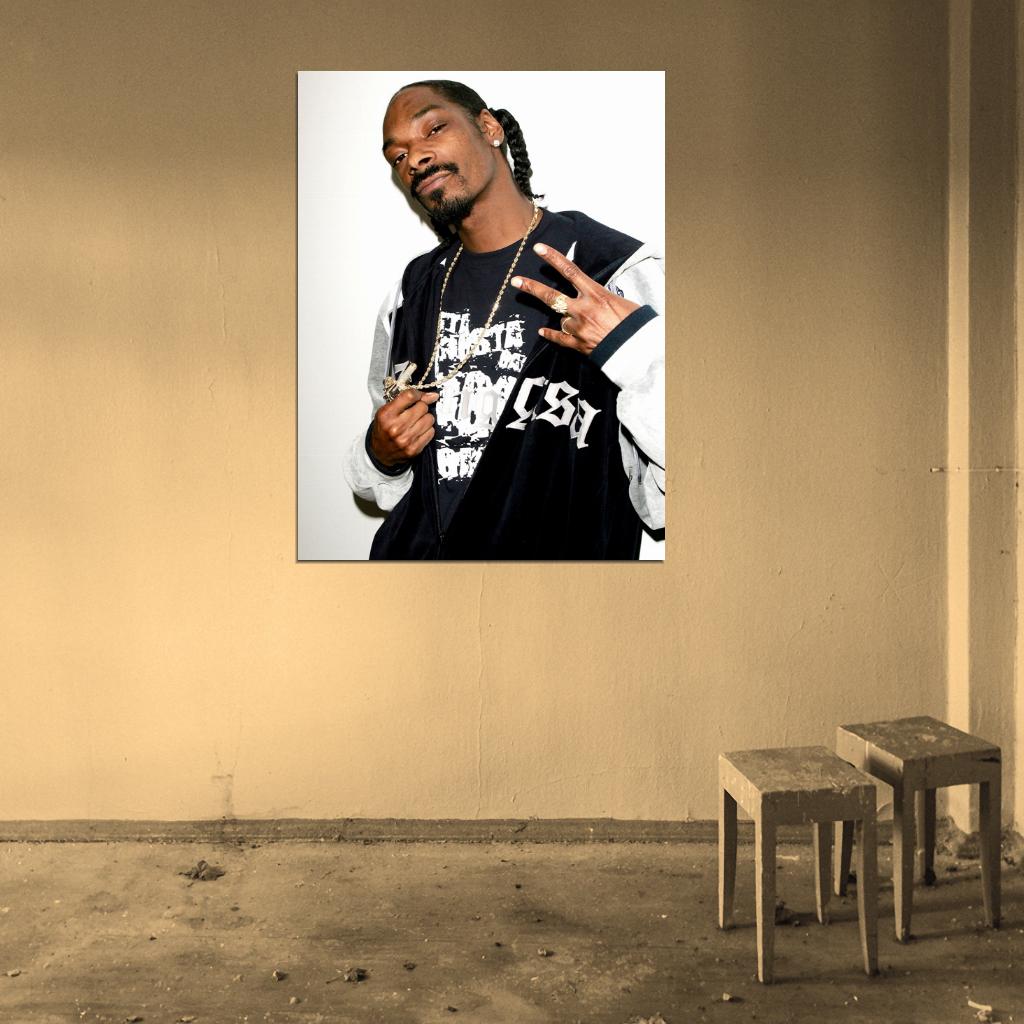 Snoop Dogg Gold Chain Revolver Rap Hip Hop Singer Wall Art Print Poster