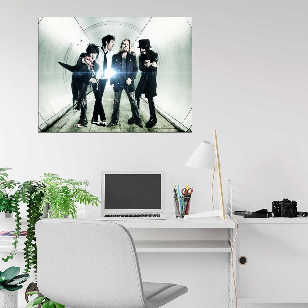 Motley Crue Nikki Sixx Tommy Lee Heavy Metal Band Wall Art Print Poster