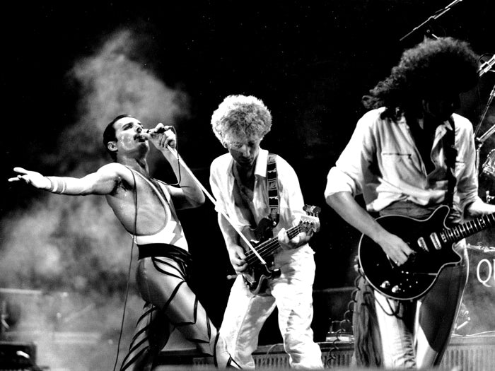 Queen Retro Stage Freddie Mercury Guitars Rock Band Wall Art Print Poster