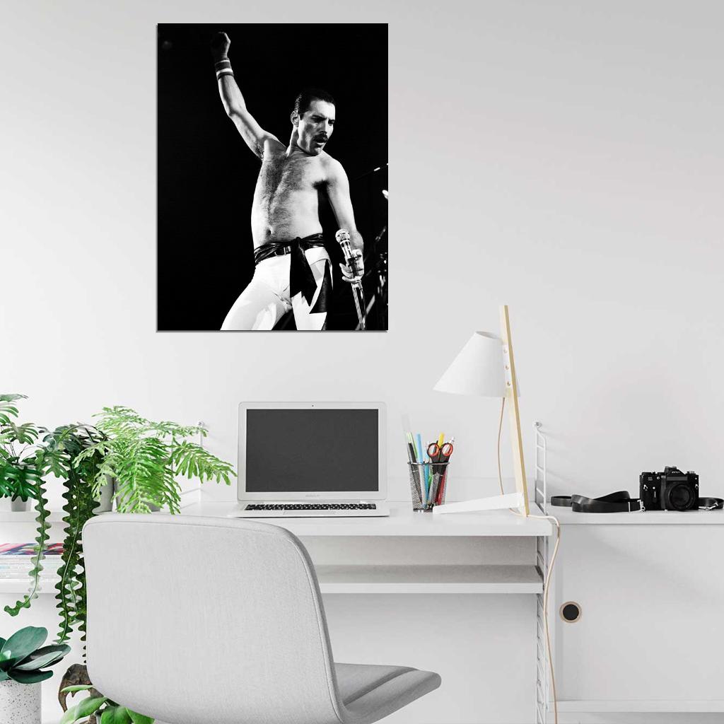 Queen Amazing BW Freddie Mercury Stage Move Rock Band Wall Art Print Poster