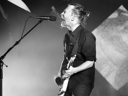 Radiohead Amazing Thom Yorke Singing Stage Guitar Band Wall Art Print Poster