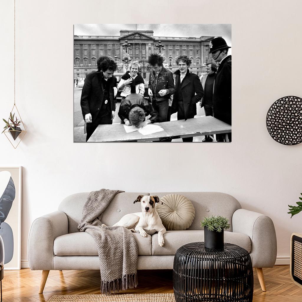Sex Pistols BW 1977 Glen Matlock Paul Cook Sid Vicious Wall Art Print Poster