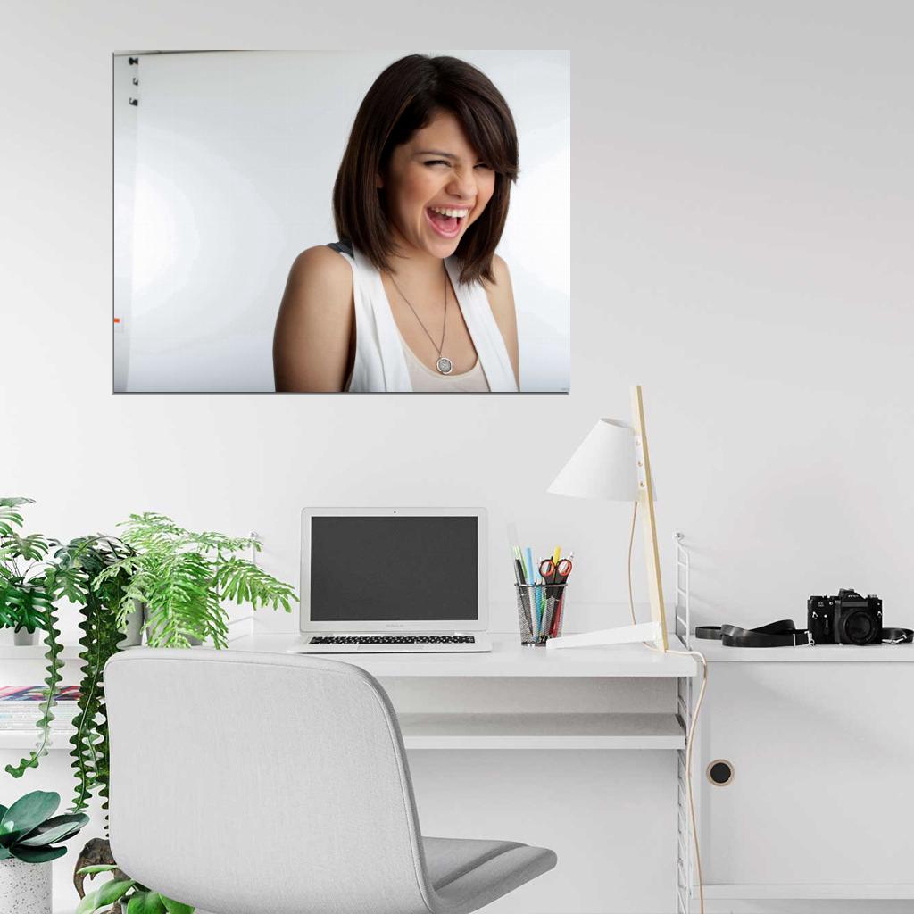 Selena Gomez Smile Funny Cute Pop Music Singer Wall Art Print Poster