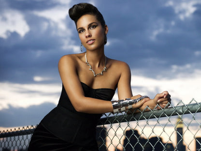 Alicia Keys Sexy Pop R&B Music Singer Wall Art Print Poster