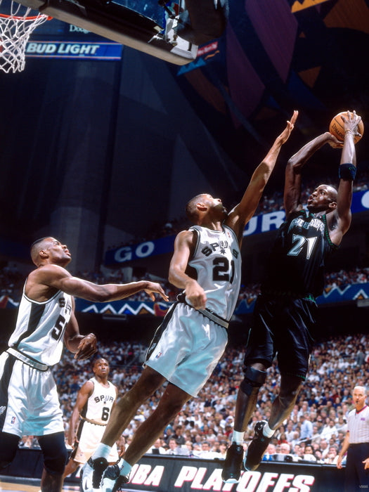 Kevin Garnett vs Duncan Wall Art Print Poster
