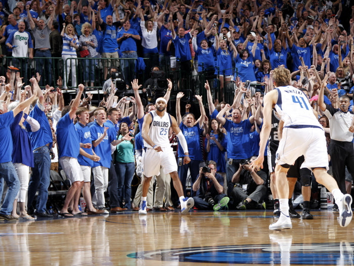 Vince Carter Game Winner Dallas Basketball Wall Art Print Poster