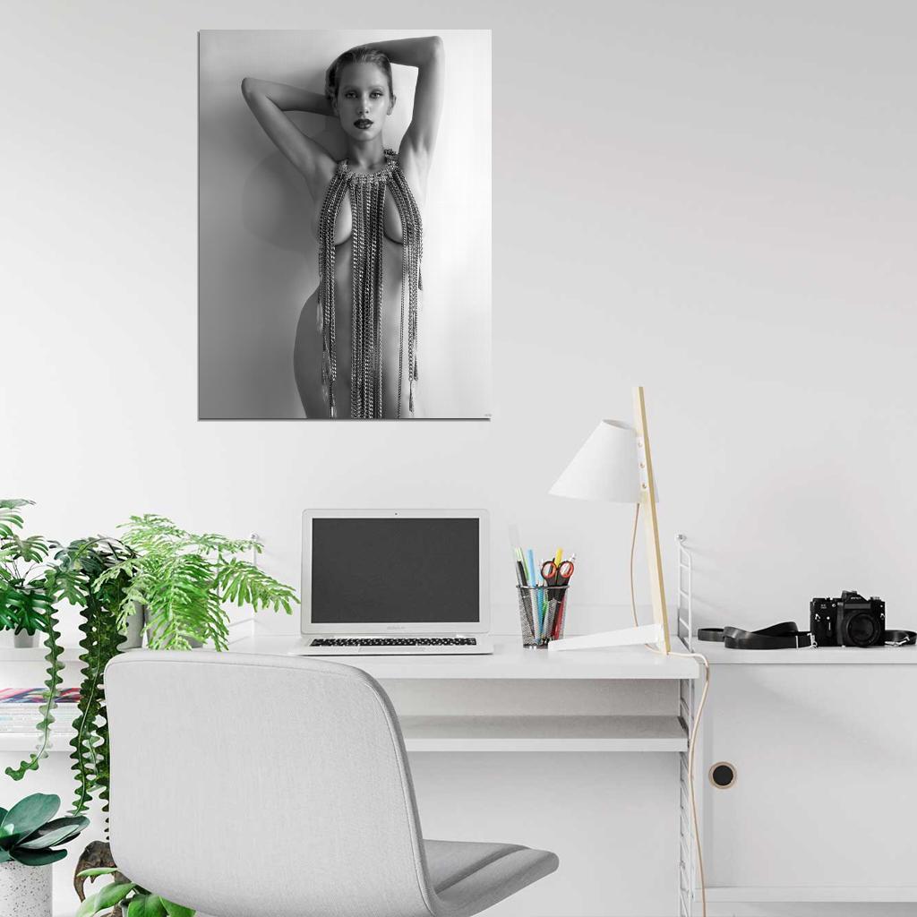 Dylan Penn Sexy Nude Hot Model Actress BW Wall Art Print Poster