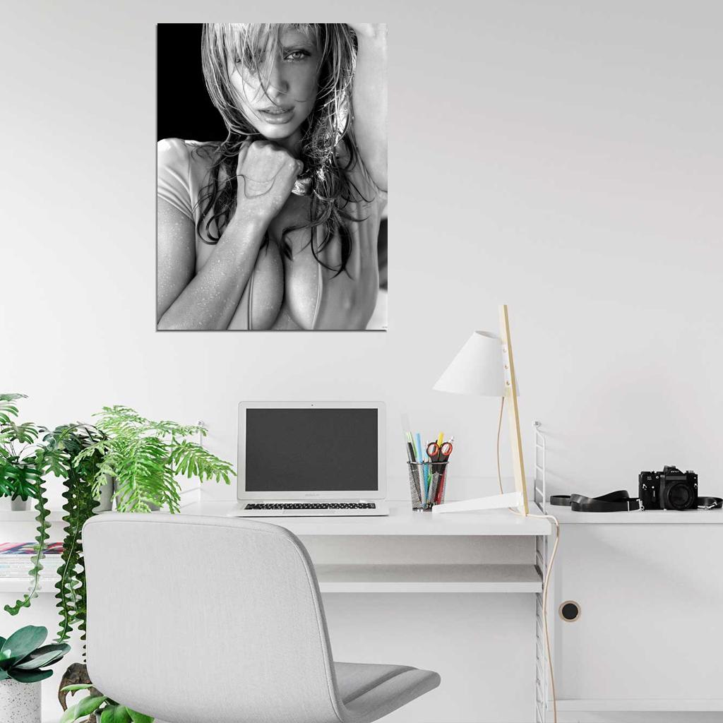 Dylan Penn Sexy Wet Hot Boobs Actress Model BW Wall Art Print Poster